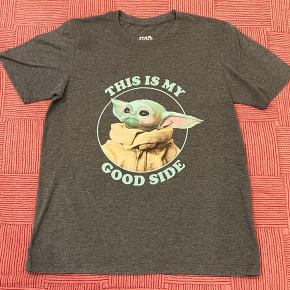 Star Wars Gray Tee with Baby Yoda Design - Picture 1 of 9